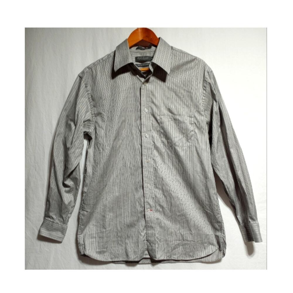 Daniel Cremieux 100% Egyptian Cotton Button Down Shirt Size Medium Gray Striped